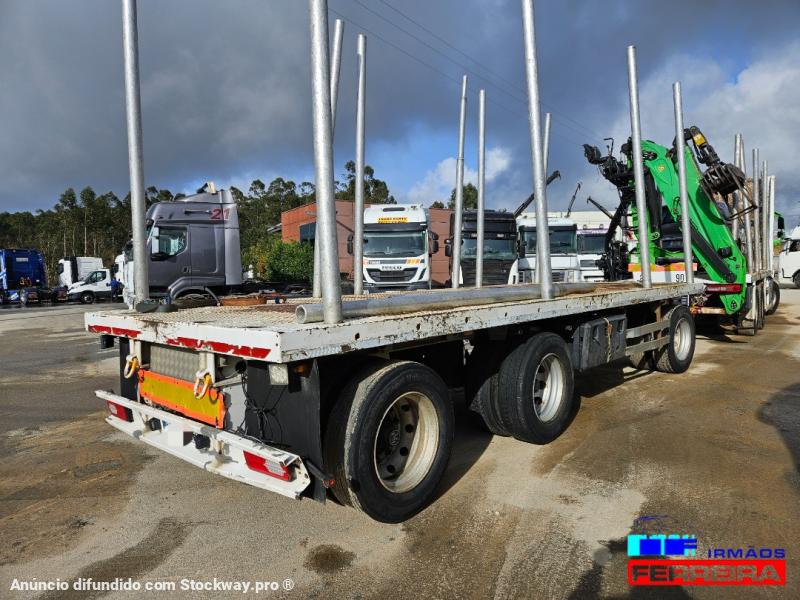 Photo Palfinger T. madeira 3 eixos  image 3/9