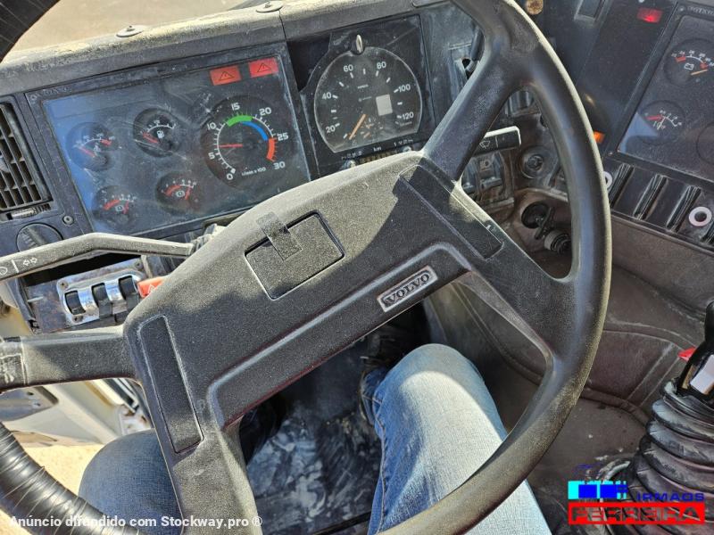 Photo Volvo FL10 320 image 10/15
