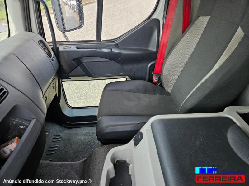 Photo Renault D-Series 250.16 DTI 8 image 15/15