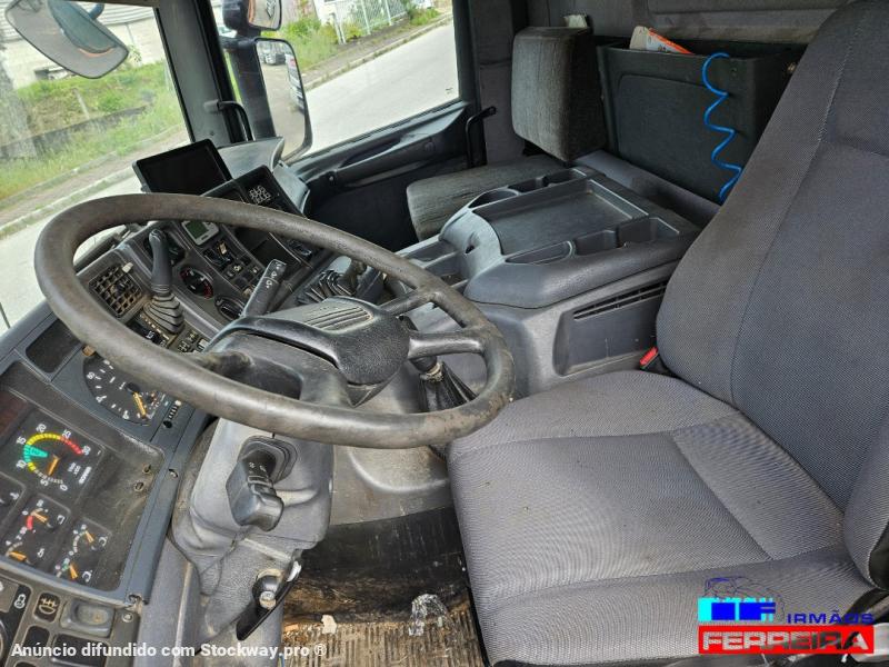 Photo Scania P114 LA 340 image 10/13