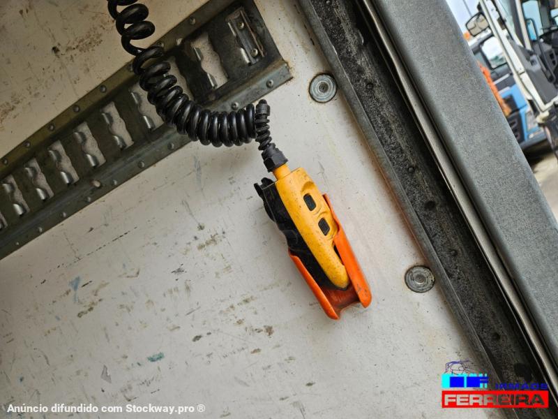 Photo Renault Gamme D 12.240 image 12/14