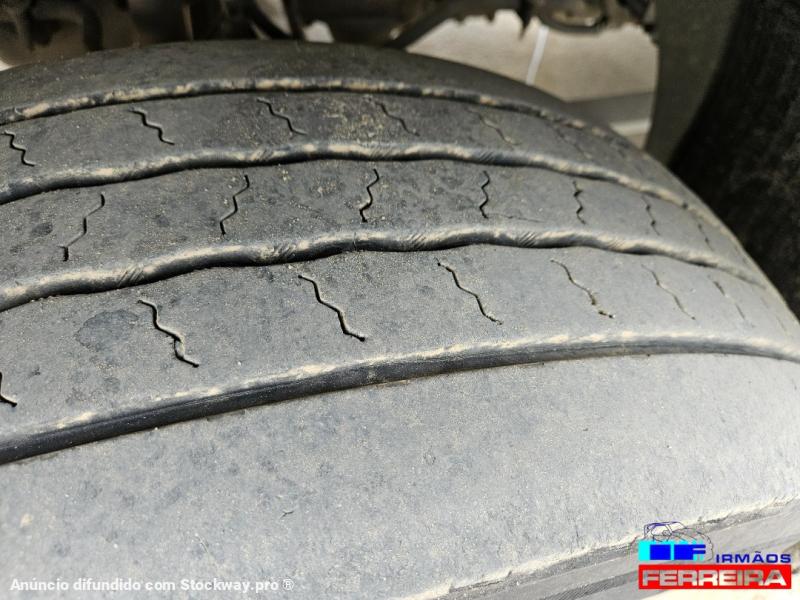 Photo Renault Gamme D 12.240 image 13/14