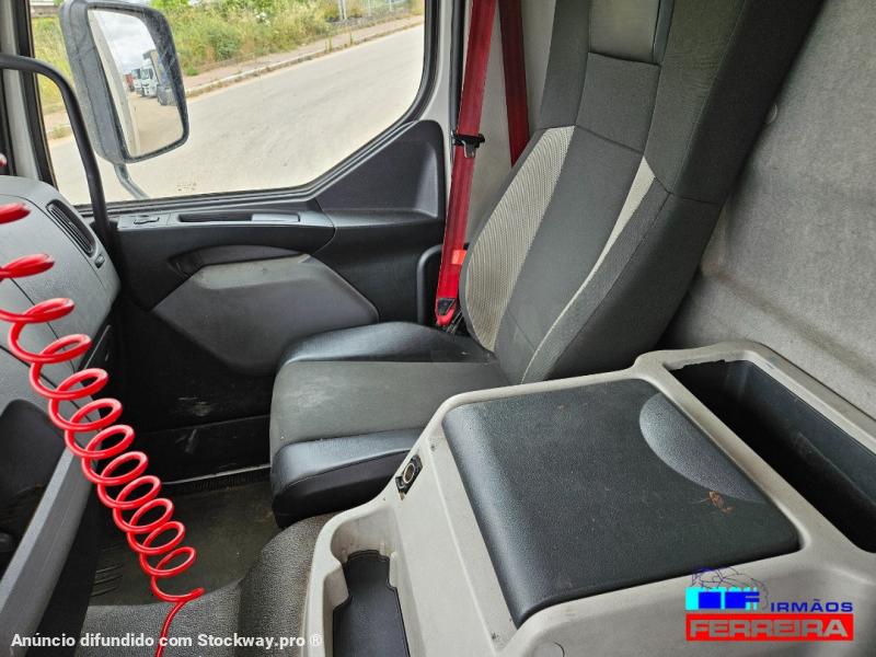 Photo Renault Gamme D 12.240 image 7/14