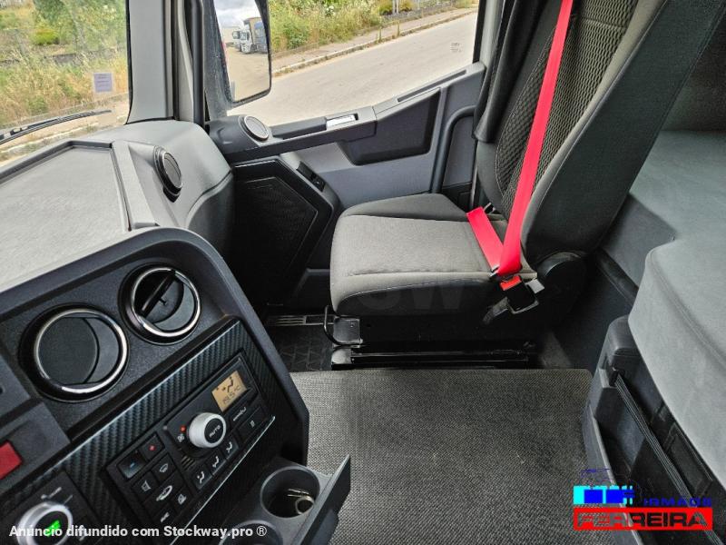 Photo Renault T-Series 480 image 16/16