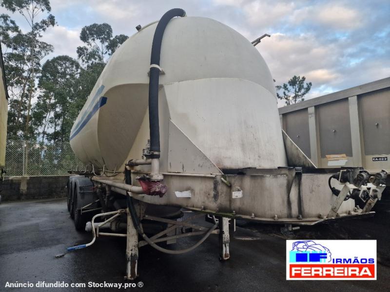 Photo Metalovouga Cimento  image 3/5