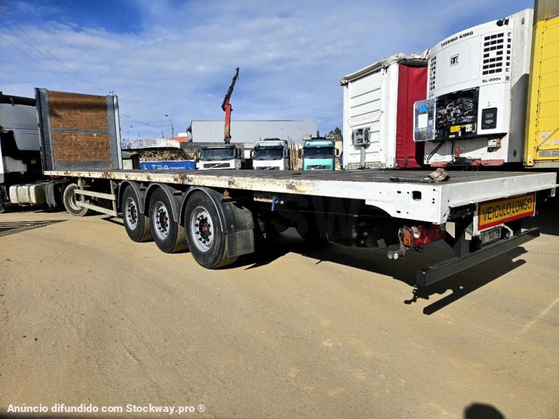 Fruehauf Estrado 