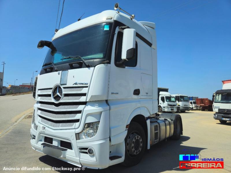 Photo Mercedes Actros 1845 image 2/16