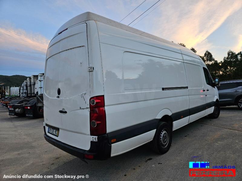 Photo Volkswagen Crafter 2.5 TDI L2/H2 image 4/11