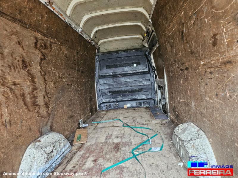 Photo Volkswagen Crafter 2.5 TDI L2/H2 image 6/11