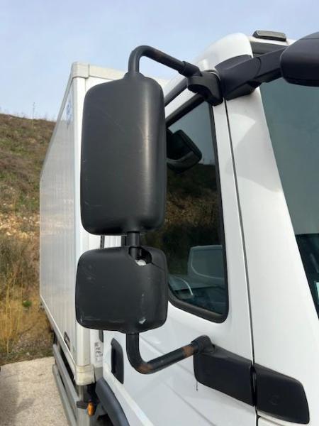 Camion MAN TGL 8.220