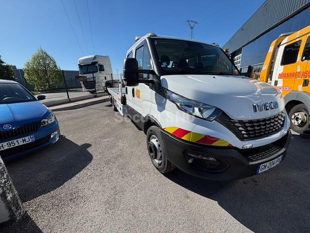 Camion Iveco Daily 70C18