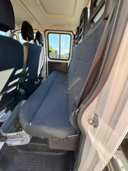 Camion Iveco Daily 70C18