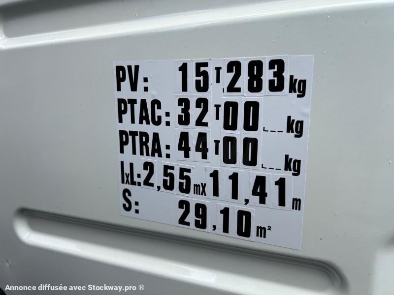 Photo Volvo FM 370  PORTE  ENGINS GRUE  8*2 image 11/16