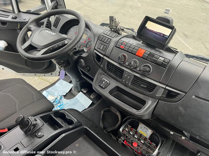 Photo Iveco Eurocargo 190E32 image 10/11