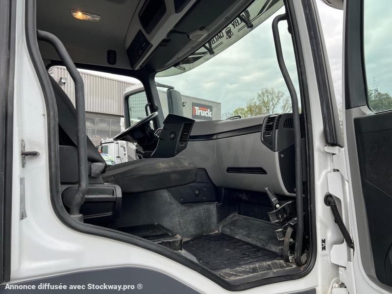 Photo Mercedes Antos 6X2  AMPLIROLL  DIRECTIONEL image 5/11