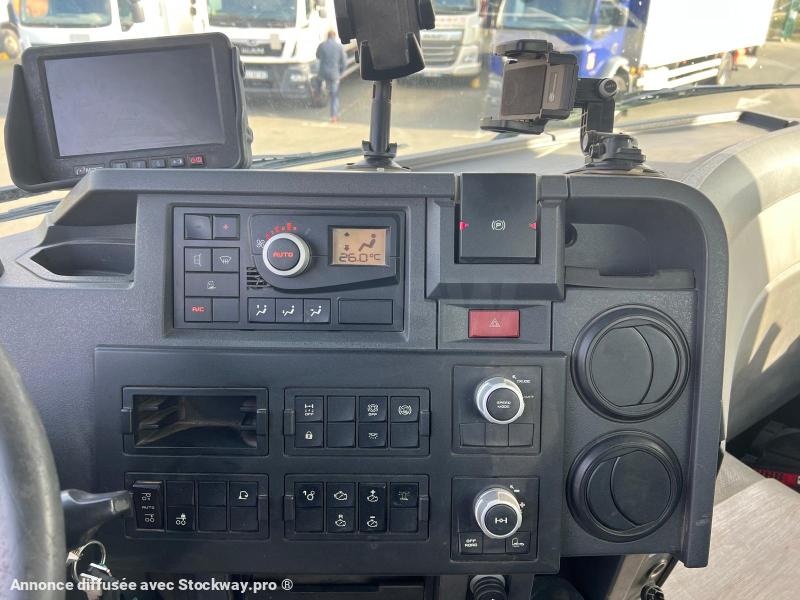 Photo Renault C-Series C 430 TRIDEM image 6/17