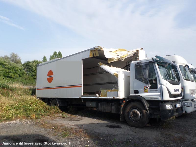 Photo Iveco Eurocargo 180E28 image 3/14