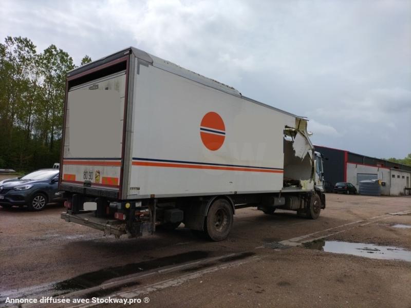 Photo Iveco Eurocargo 180E28 image 8/14