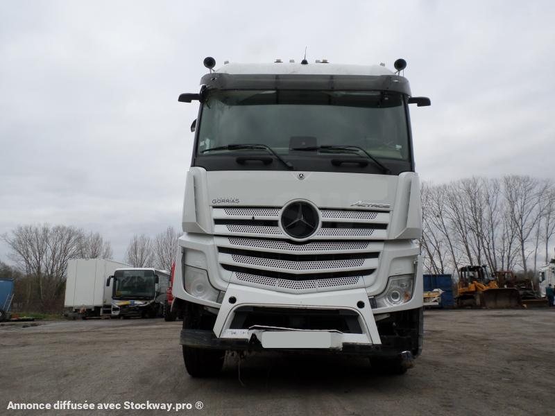 Mercedes Actros 1853