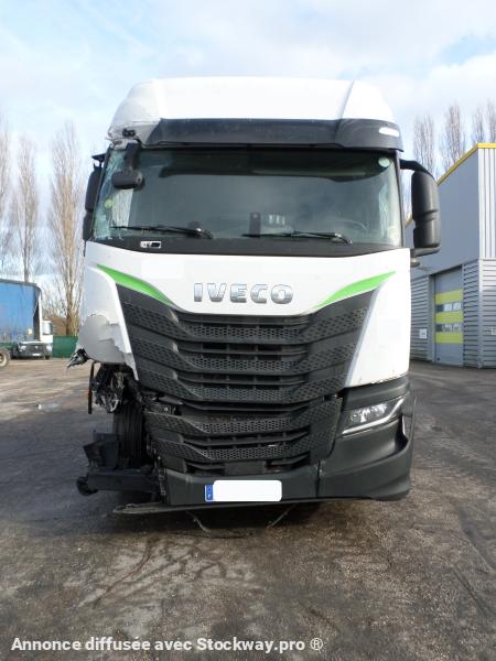 Iveco S-WAY 460