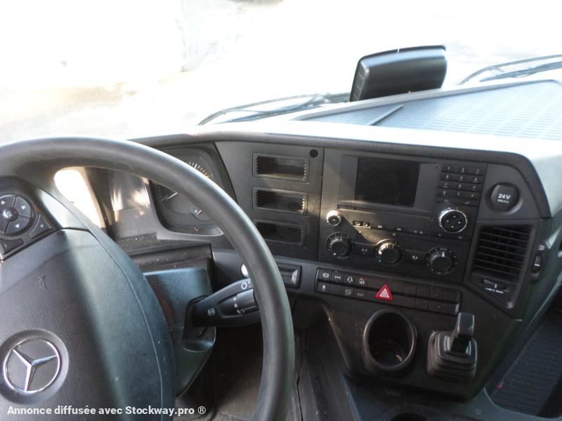 Photo Mercedes Antos 1830 image 13/15