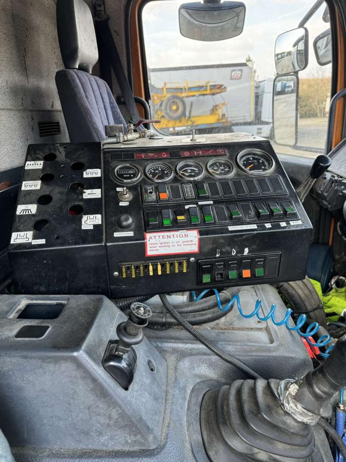 Komunalne Mercedes Atego