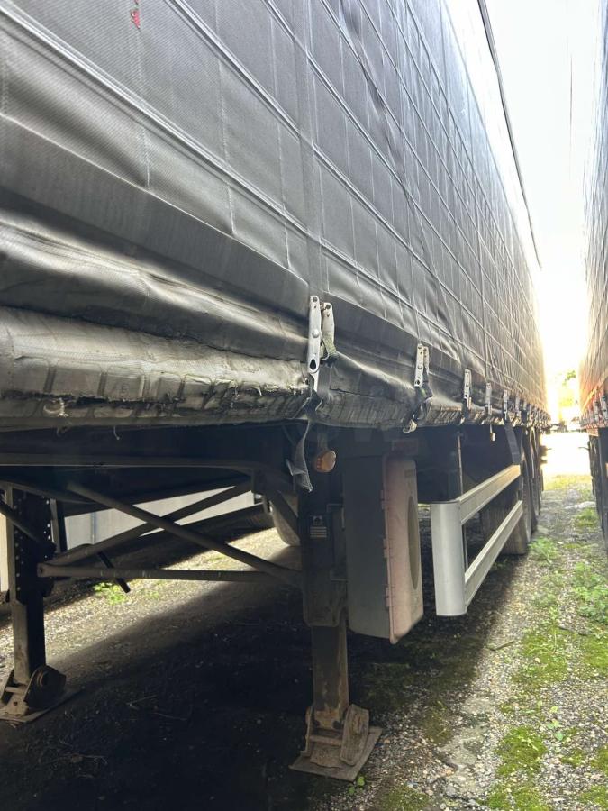 Naczepa Fruehauf Non spécifié