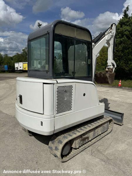 Bobcat 325 