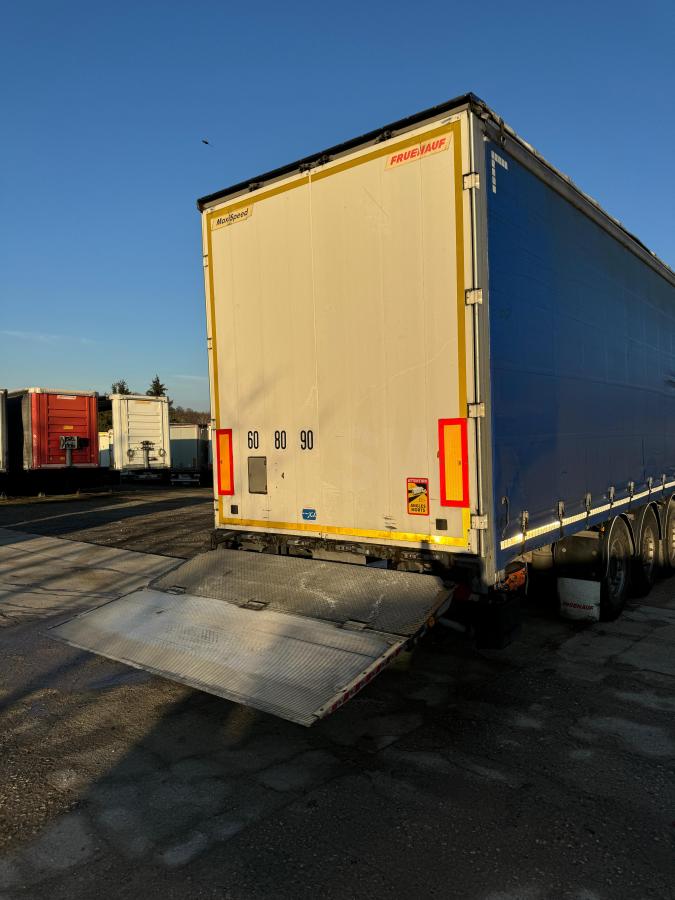 Naczepa Fruehauf Non spécifié