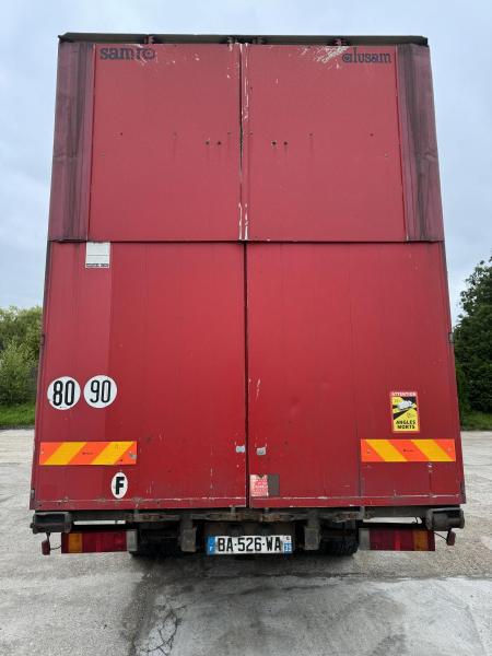 Camion Renault Premium