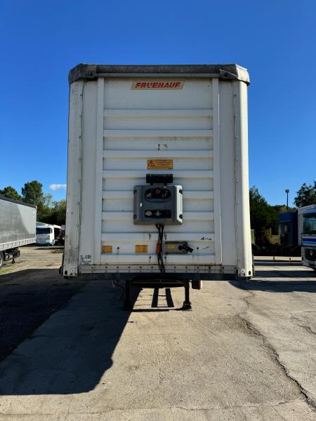 Semi-remorque Fruehauf Non spécifié