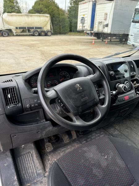 Utilitaire Peugeot Boxer