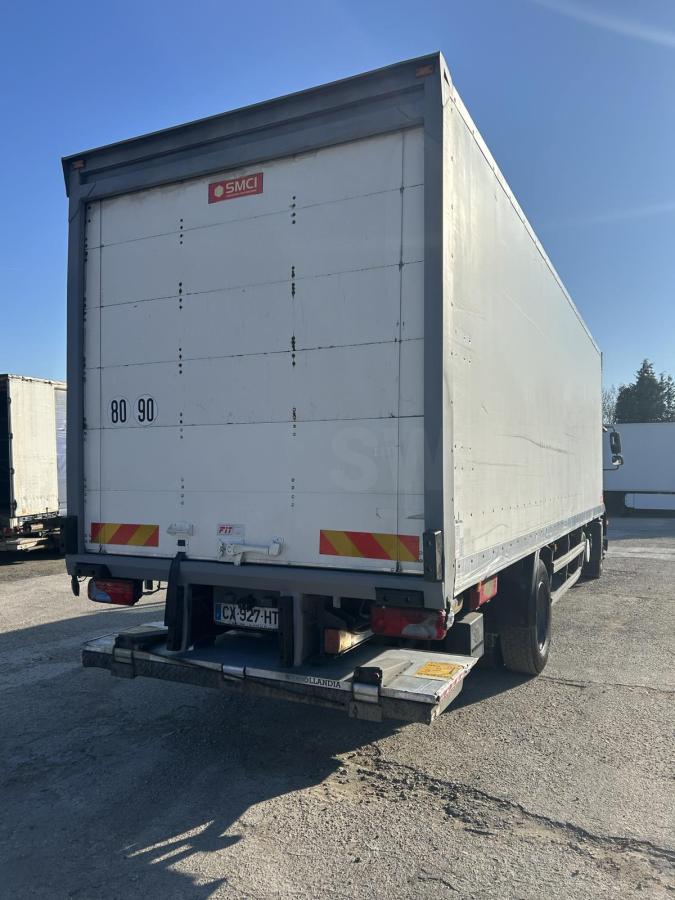 vrachtwagen MAN TGM 18.250