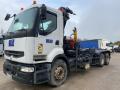 vrachtwagen Renault Premium 370