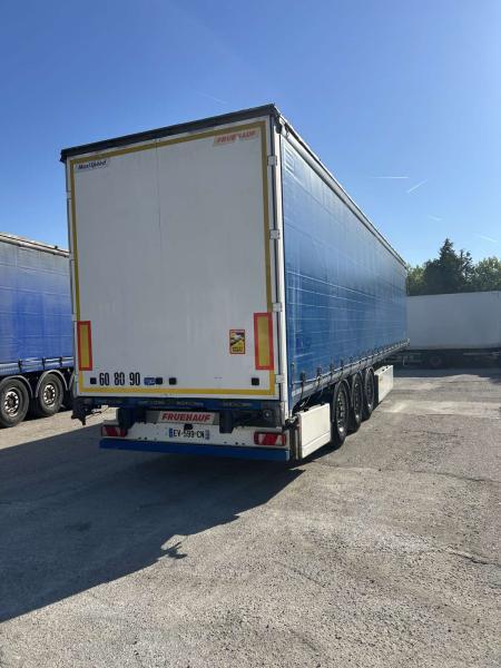 Semi-remorque Fruehauf Non spécifié