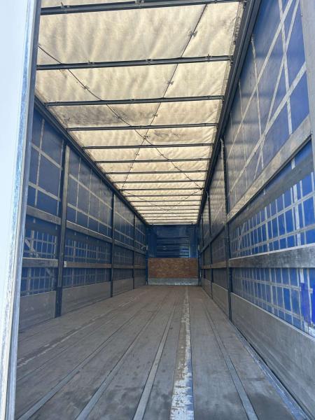 Semi-remorque Fruehauf Non spécifié