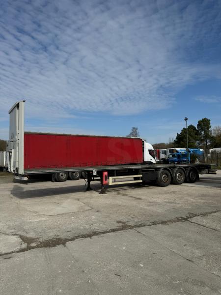 Semi-remorque Fruehauf Non spécifié