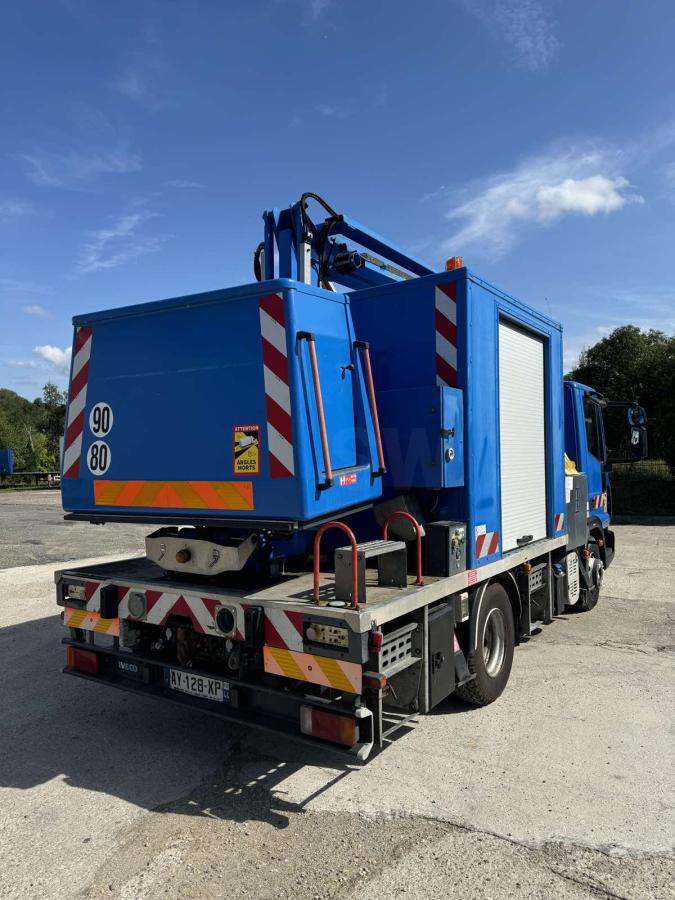 Truck Iveco Eurocargo 100E18