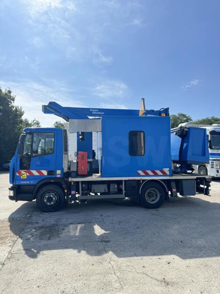 Truck Iveco Eurocargo 100E18