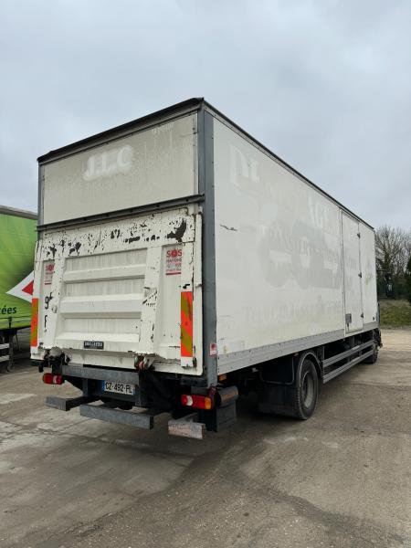 Truck Renault Midlum 180