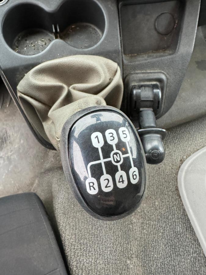Truck Renault Midlum 180