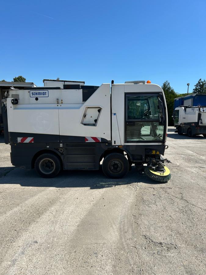 Mezzo di rete stradale Schmidt CleanGo 500 Compact 400