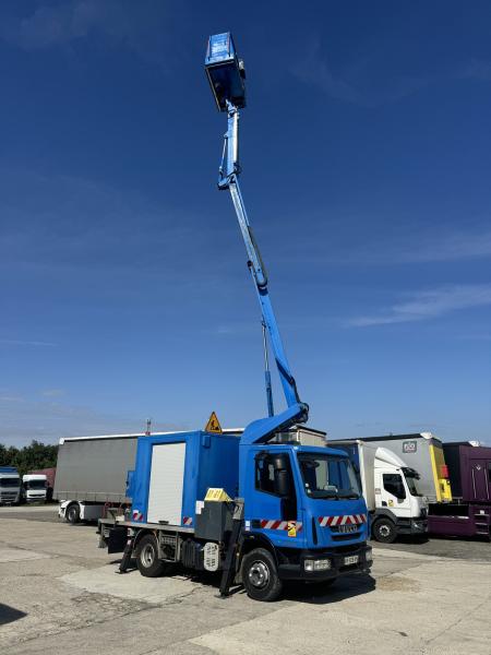 Camion Iveco Eurocargo 100E18