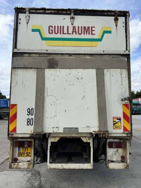 Camión Scania 94