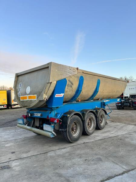 Semi-trailer Benalu Non spécifié