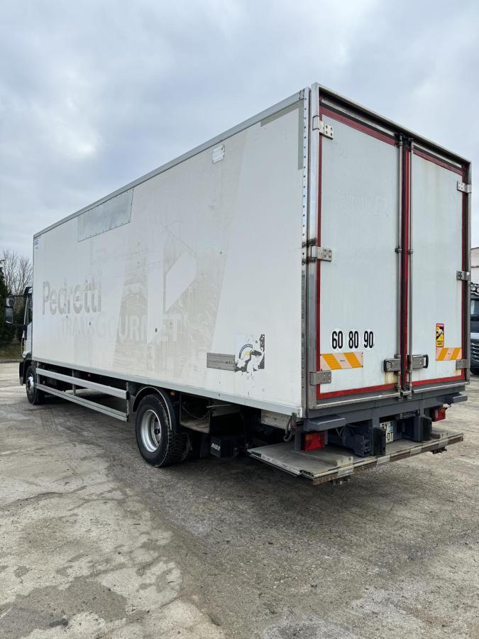 Camion Iveco Eurocargo 160E30