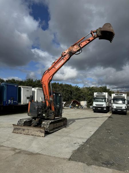 Excavator Hitachi ZX85USB-5A