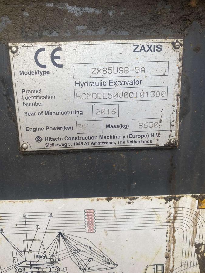 Excavator Hitachi ZX85USB-5A