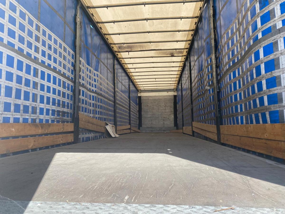 Sattelzug/Sattelauflieger Schmitz Cargobull Non spécifié