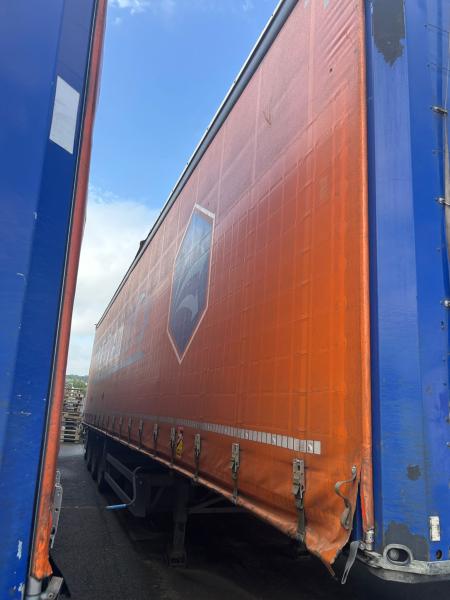 Semi-remorque Schmitz Cargobull Non spécifié
